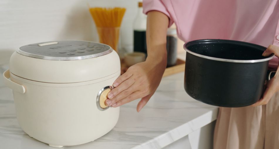 Обираємо найкращу мультиварку для кухні