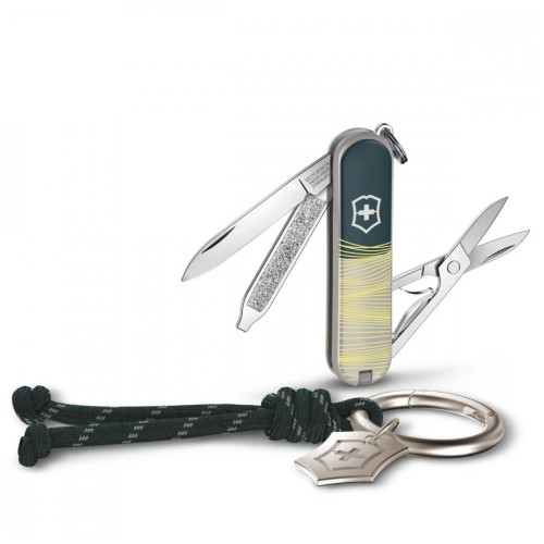 Ніж Victorinox Classic SD New York Style (0.6223.E223) – Victorinox