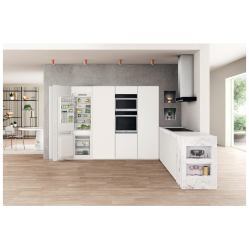 Холодильник Whirlpool WHC18T311 – Whirlpool (вид 1)