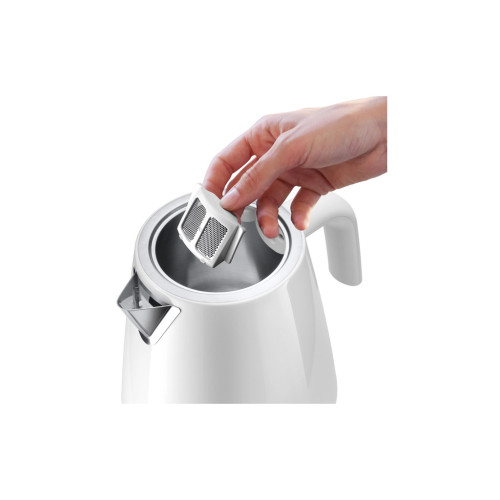 Электрочайник DeLonghi KBY 2011 W (KBY2011W) – DeLonghi (вид 2)