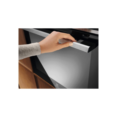 Духова шафа Electrolux EOB8S38X – Electrolux (вид 2)