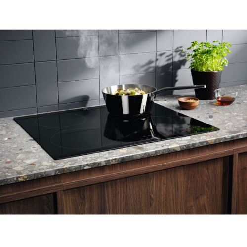 Варочная поверхность Electrolux LIR60433 – Electrolux (вид 2)