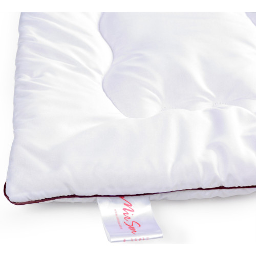 Одеяло MirSon 3M Thinsulate Deluxe Hand Made 0611 деми 200x220 см (2200000456694) – MirSon (вид 1)