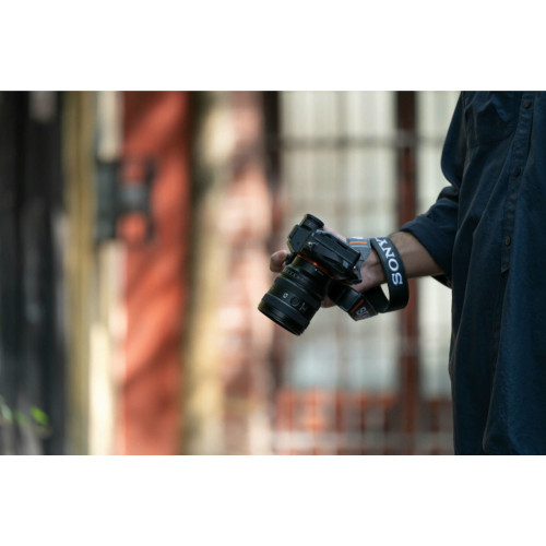 Объектив Sony FE 24-50mm F/2.8 G (SEL2450G.SYX) – Sony (вид 1)