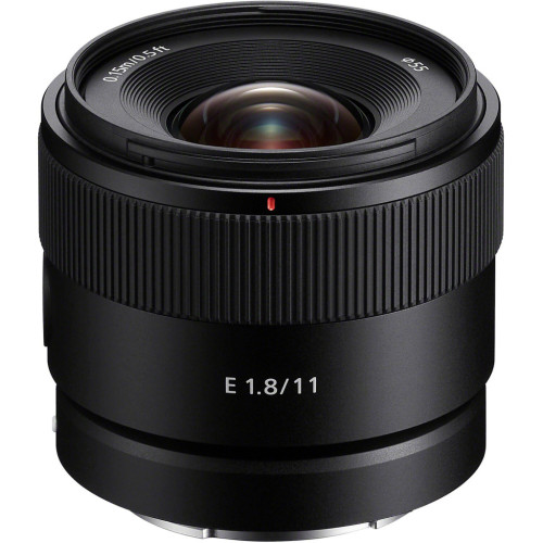 Объектив Sony 11mm, f/1.8 для NEX (SEL11F18.SYX) – Sony