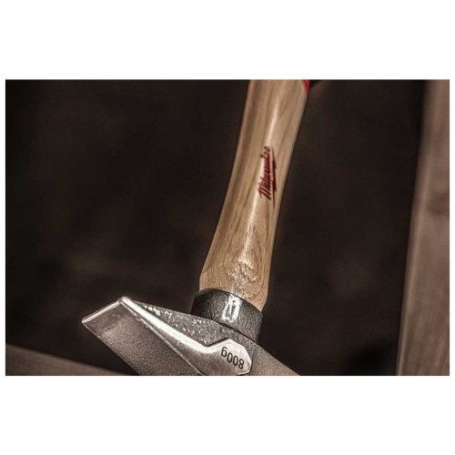 Молоток Milwaukee инженерный с рукояткой из гикори 800. гр. (4932478669) – Milwaukee (вид 1)