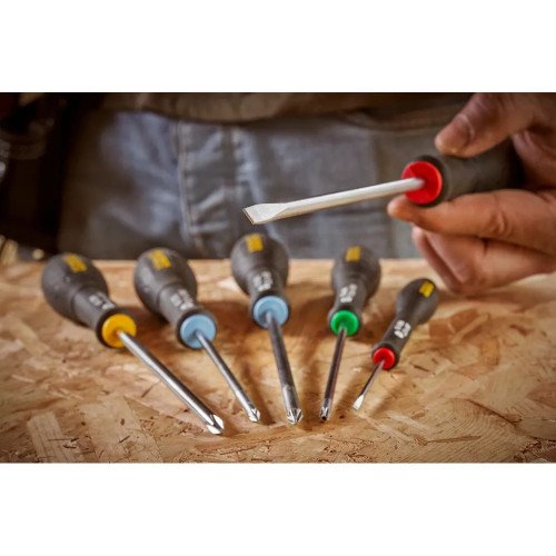 Отвертка Stanley FatMax, шлиц SL5.5х150мм, расширяющееся жало. (0-65-483) – Stanley (вид 3)