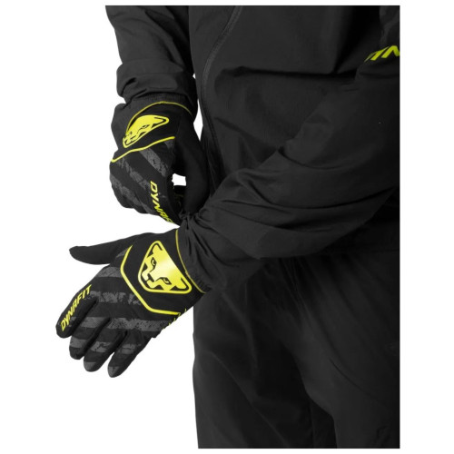 Рукавицы Dynafit Trail Reflective Gloves 72013 0912 - XS - чорний/кораловий (016.002.2930) – Dynafit (вид 1)