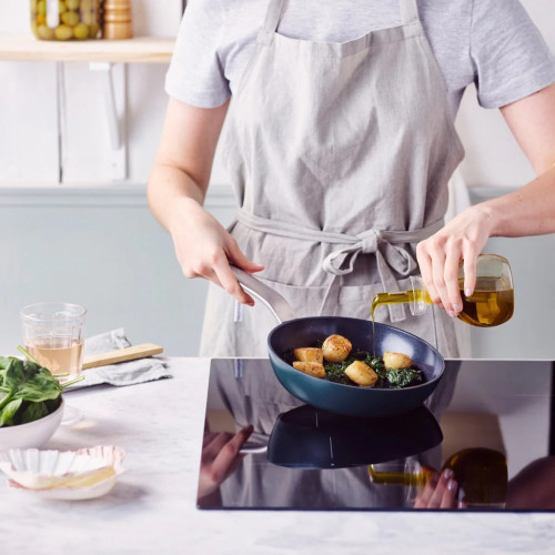 Сковорода GreenPan Evolution, 20 см з керамічним покриттям, темно-зелена (CC006389-001) – GreenPan (вид 1)